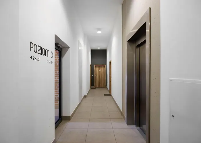Brooklyn Loft Apartment - Old Town, Free Parking